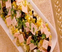 Salade de pates avec Luncheon aux olives